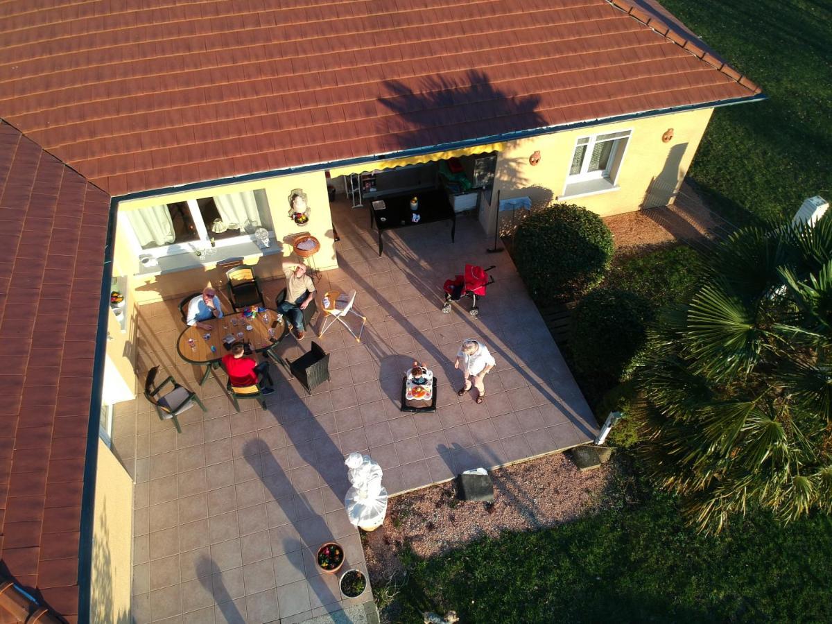 Alaguyauder La Chambre Chatillon-sur-Broue Bagian luar foto