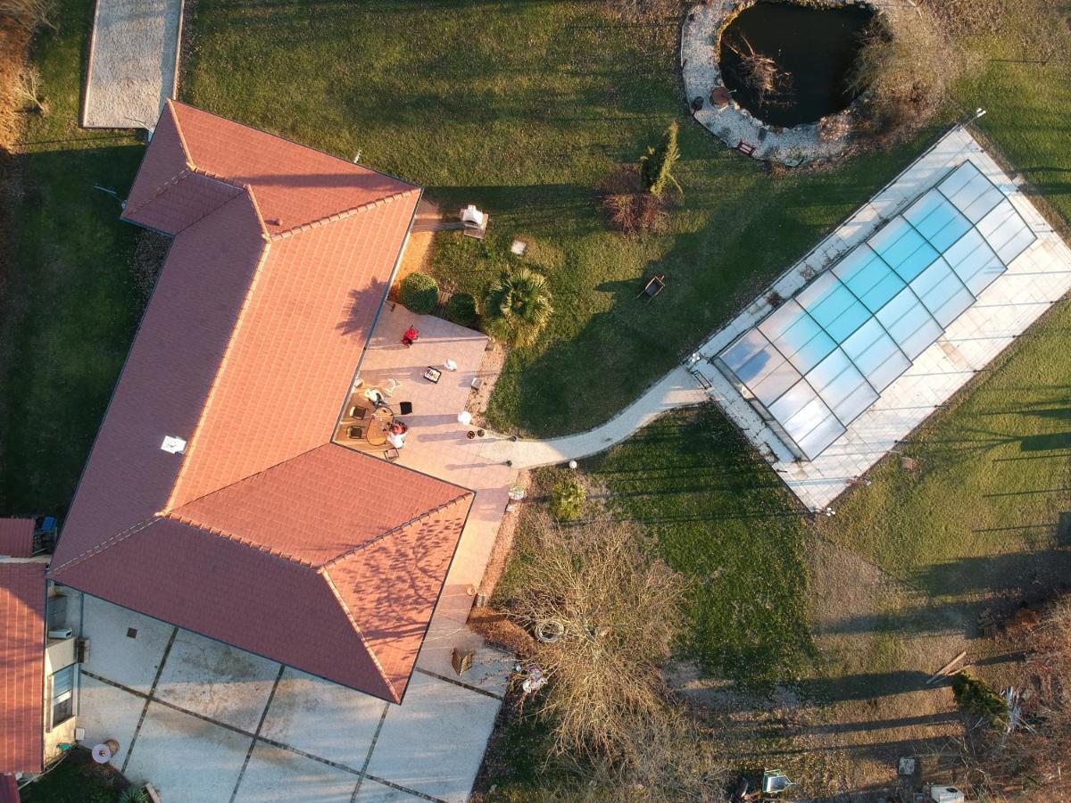 Alaguyauder La Chambre Chatillon-sur-Broue Bagian luar foto