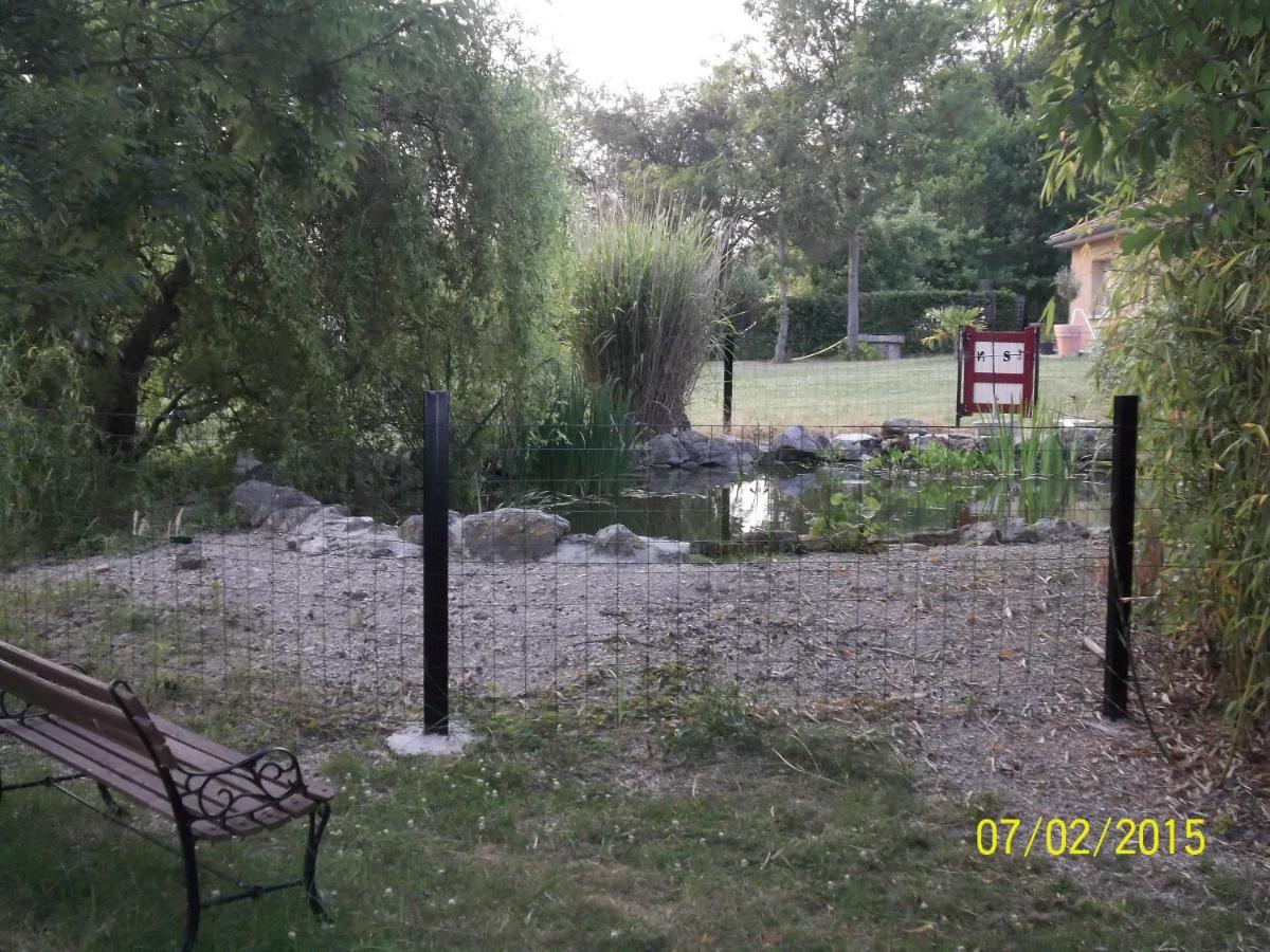 Alaguyauder La Chambre Chatillon-sur-Broue Bagian luar foto